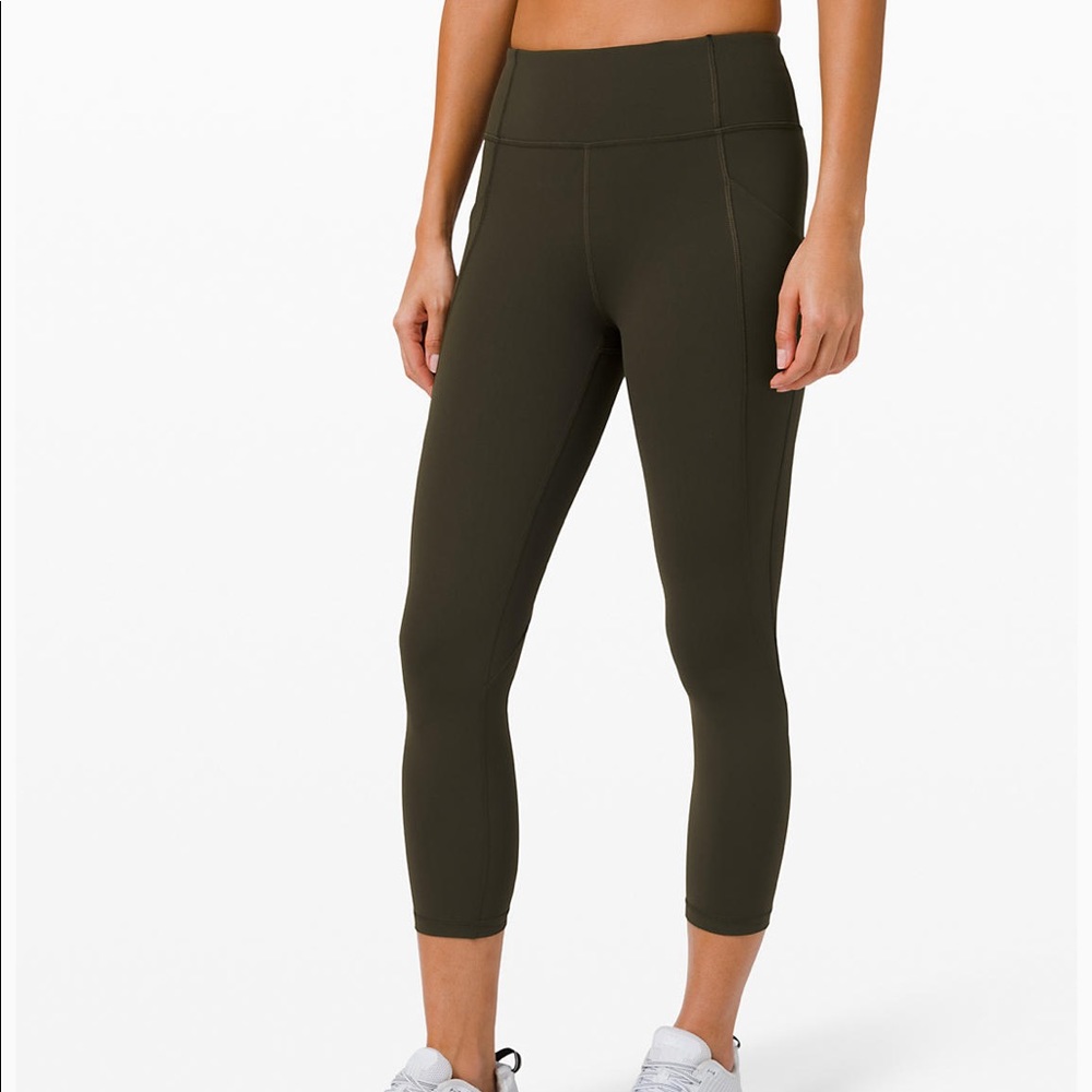 Time to Sweat crop 23”
